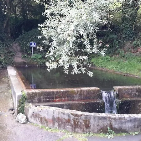 Le Petit Chateau Saint-Martin-Saint-Firmin