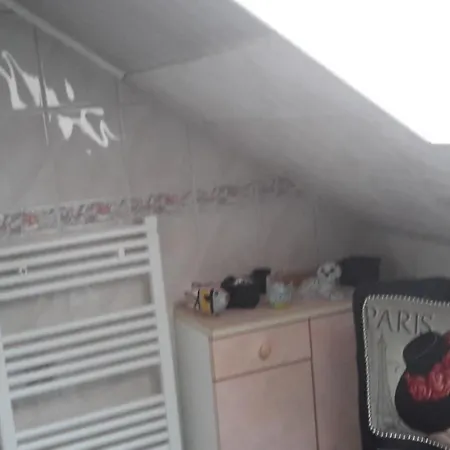 Pensjonat Le Petit Chateau 3*