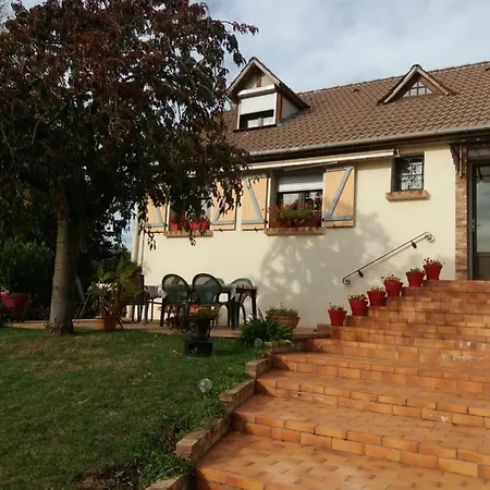 Le Petit Chateau