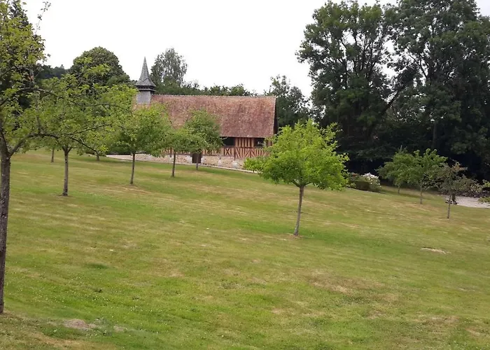 Maison d'hôtes Le Petit Chateau 3*